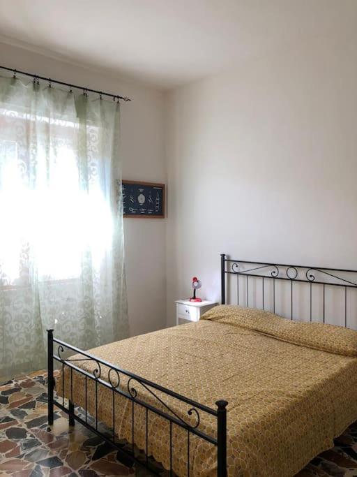 Casa Indipendente Zona Centrale La Maddalena  Luaran gambar
