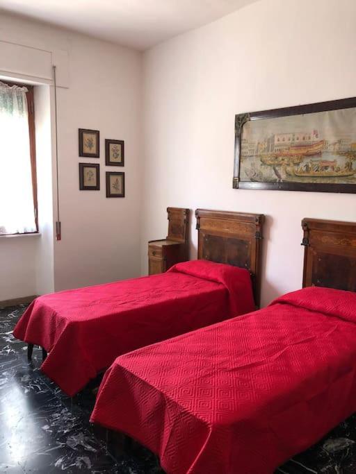 Casa Indipendente Zona Centrale La Maddalena  Luaran gambar