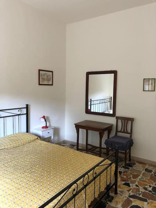 Casa Indipendente Zona Centrale La Maddalena  Luaran gambar